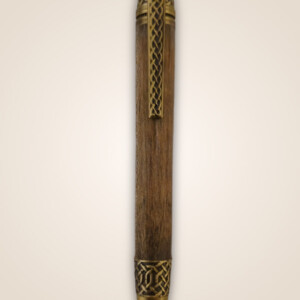 Artisan pen, gold and wooden.
